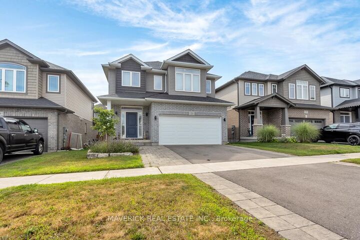 Property Photo: 21 Chamberlain Avenue ON N5C 0C6