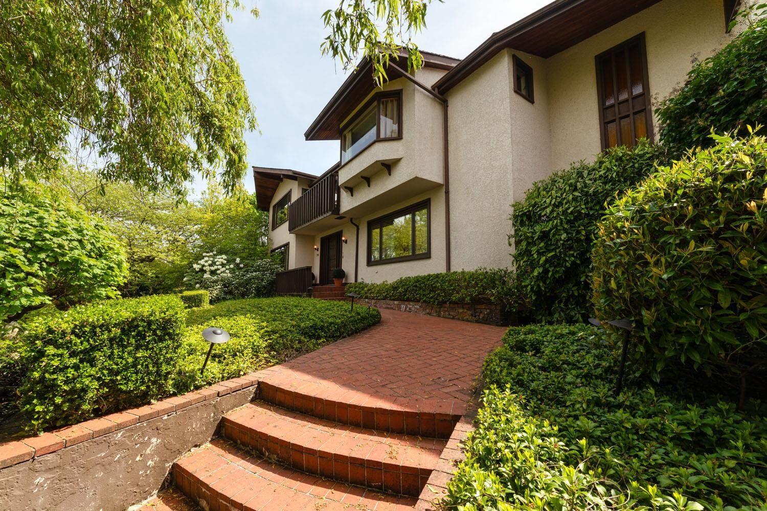 Property Photo: 2296 W 32nd Avenue BC V6L 2B2