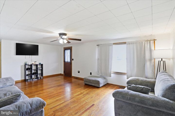 Property Photo:  1025 Carolina Avenue  WV 26726 