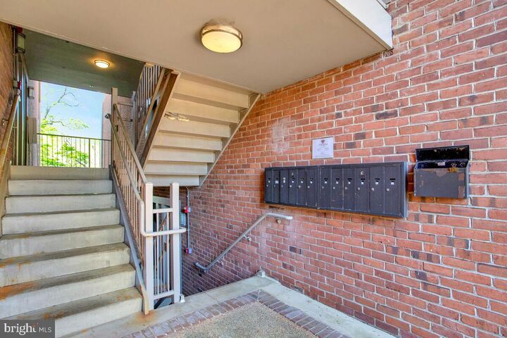 Property Photo:  302 Hilltop Lane K  MD 21403 