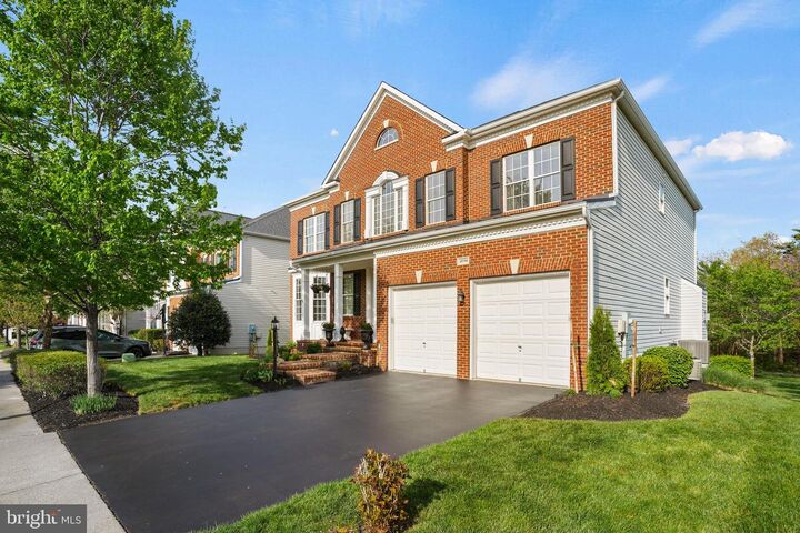 Property Photo:  25758 S Village Drive  VA 20152 