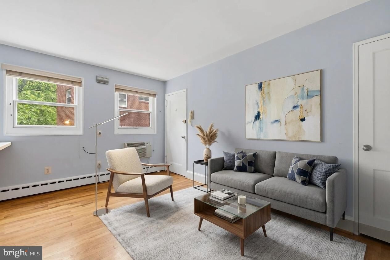 Property Photo: 4595 Macarthur Boulevard NW 4 DC 20007