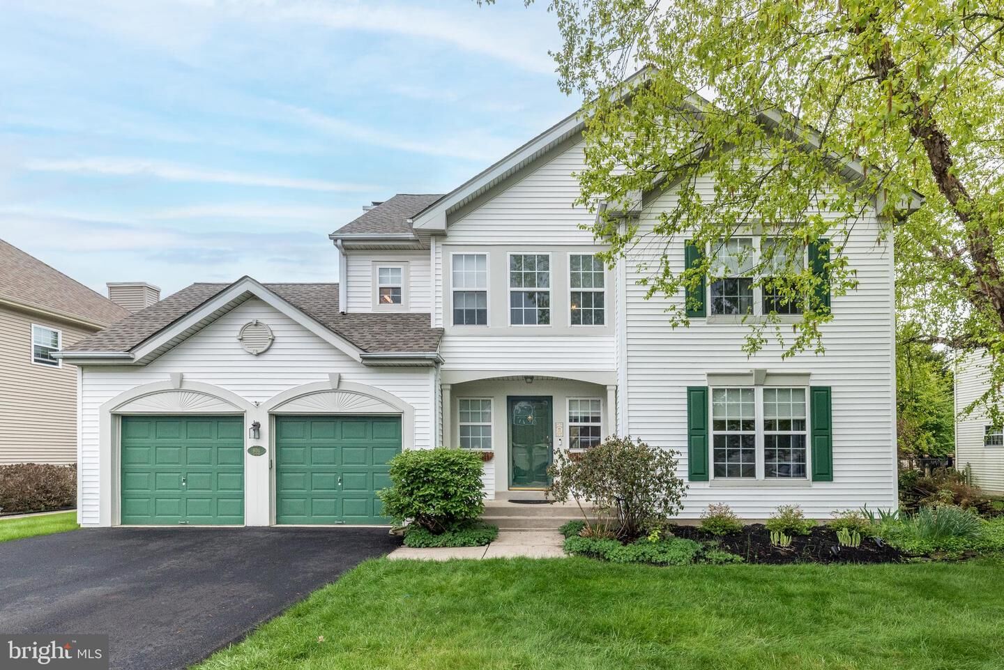 Property Photo:  904 Filly Circle  PA 18938 