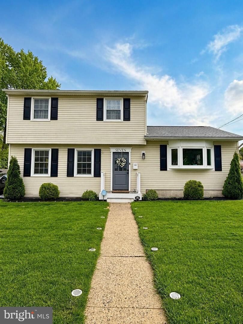 Property Photo:  7 Wright Loop  NJ 08094 