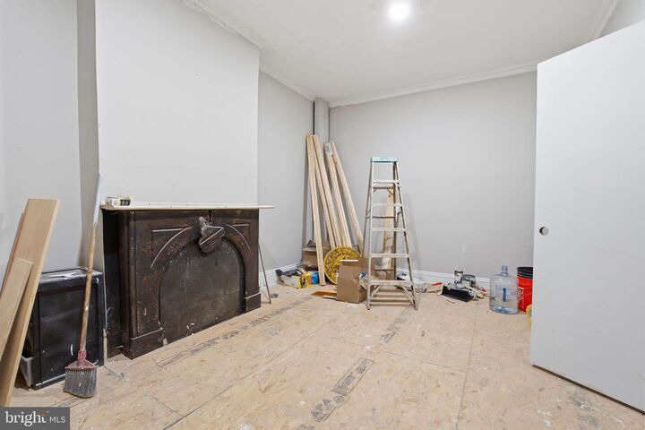 Property Photo:  1328 N Carey Street  MD 21217 