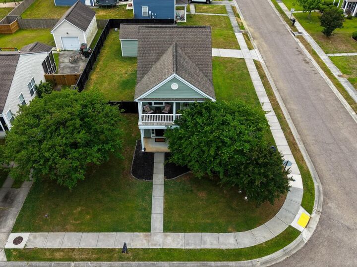 Property Photo:  305 Harriswood Lane  SC 29461 