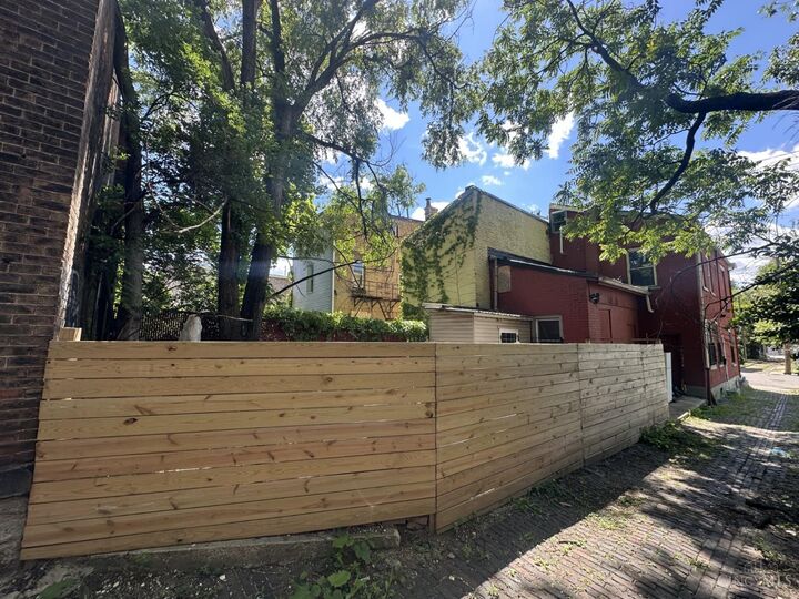 Property Photo:  550 York St  OH 45214 