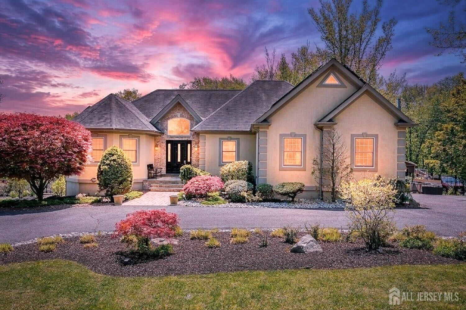 Property Photo:  233 Matchaponix Avenue  NJ 08831 