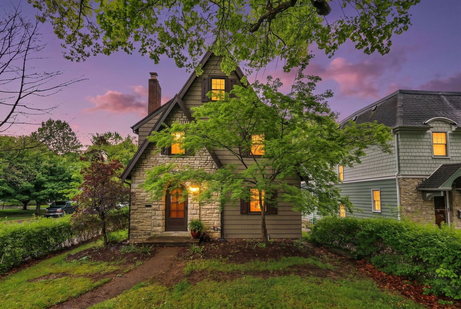 Property Photo:  212 S Roosevelt Avenue  OH 43209 