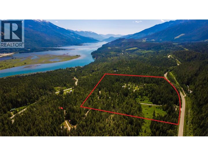 Property Photo: 1750 Highway 23 South Highway South BC V0E 2S0