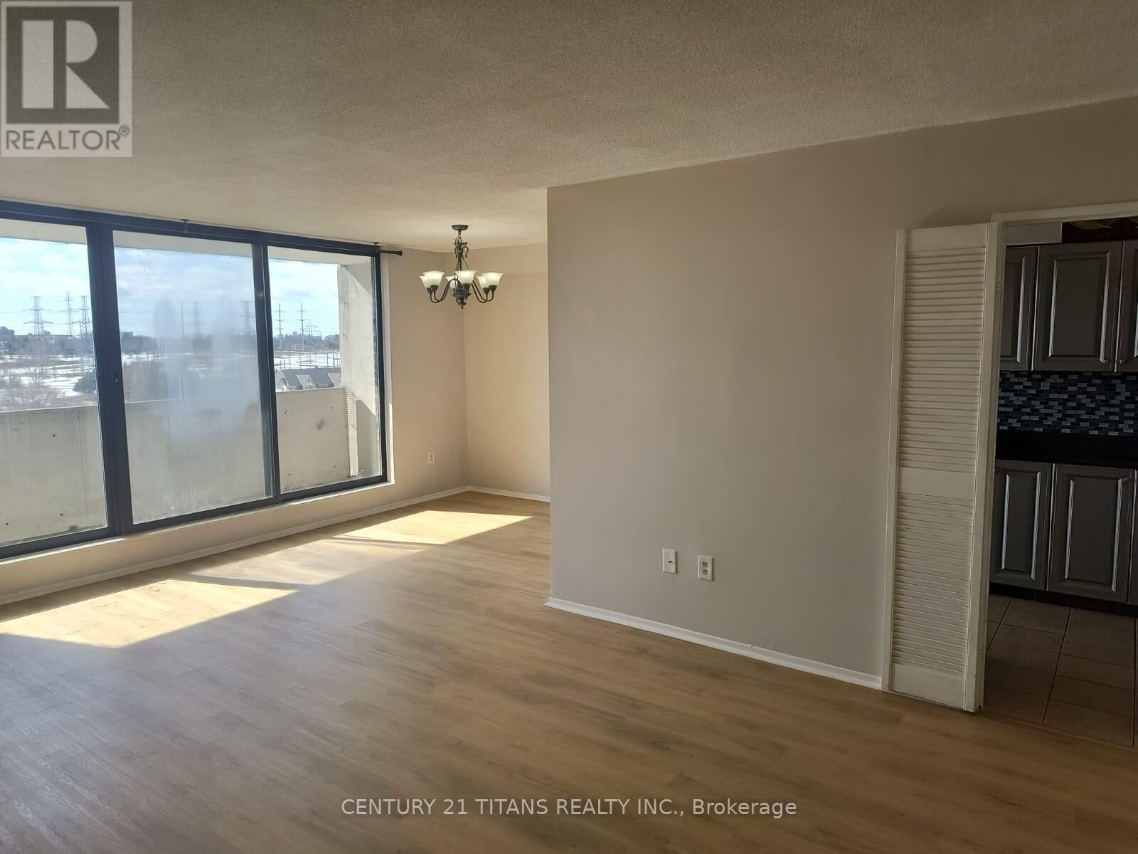 Property Photo: 301 Prudential Drive 907 ON M1P 4V3