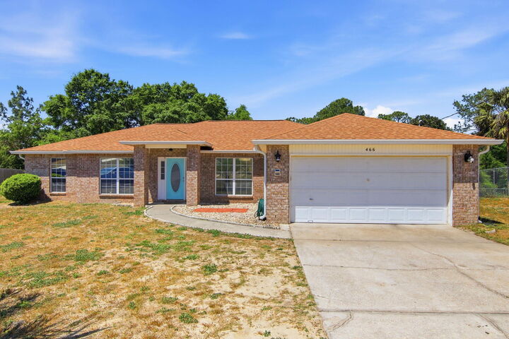 Property Photo:  466 Jillian Drive  FL 32536 