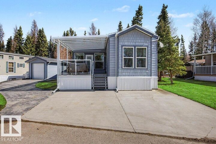 Property Photo:  53126 Rge Road 70 143  AB T0E 0S0 