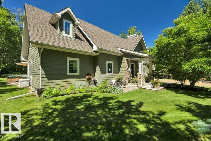 Property Photo: 115 Crystal Springs Drive AB T0C 2V0