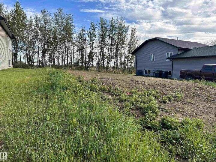 Property Photo:  6111 53A Avenue  AB T0A 2W0 