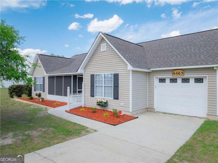 Property Photo:  6663 Pine Ridge Circle  GA 31516 