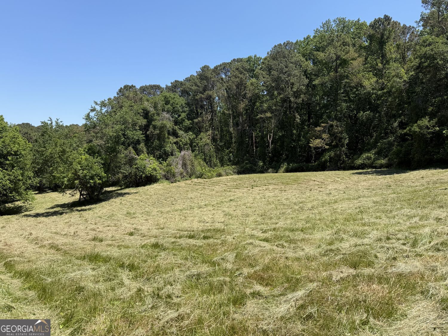Property Photo:  565B Avery Road  GA 30115 