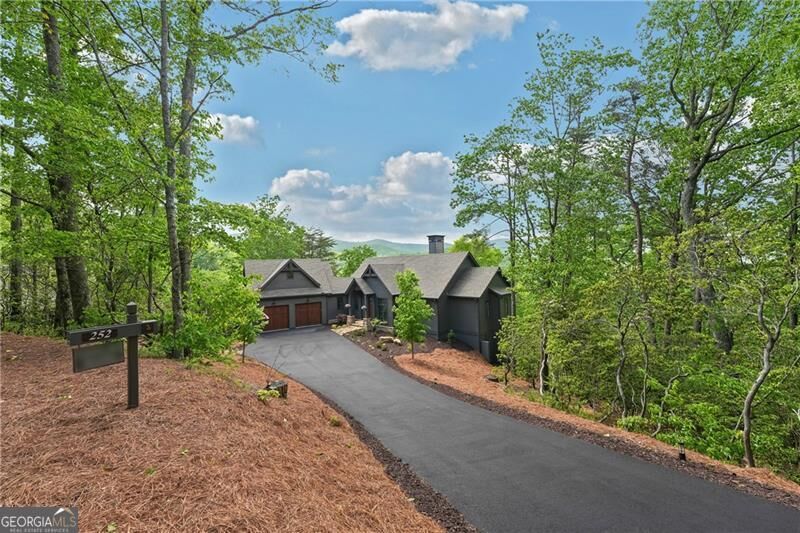Property Photo: 252 Wild Turkey Bluff GA 30143