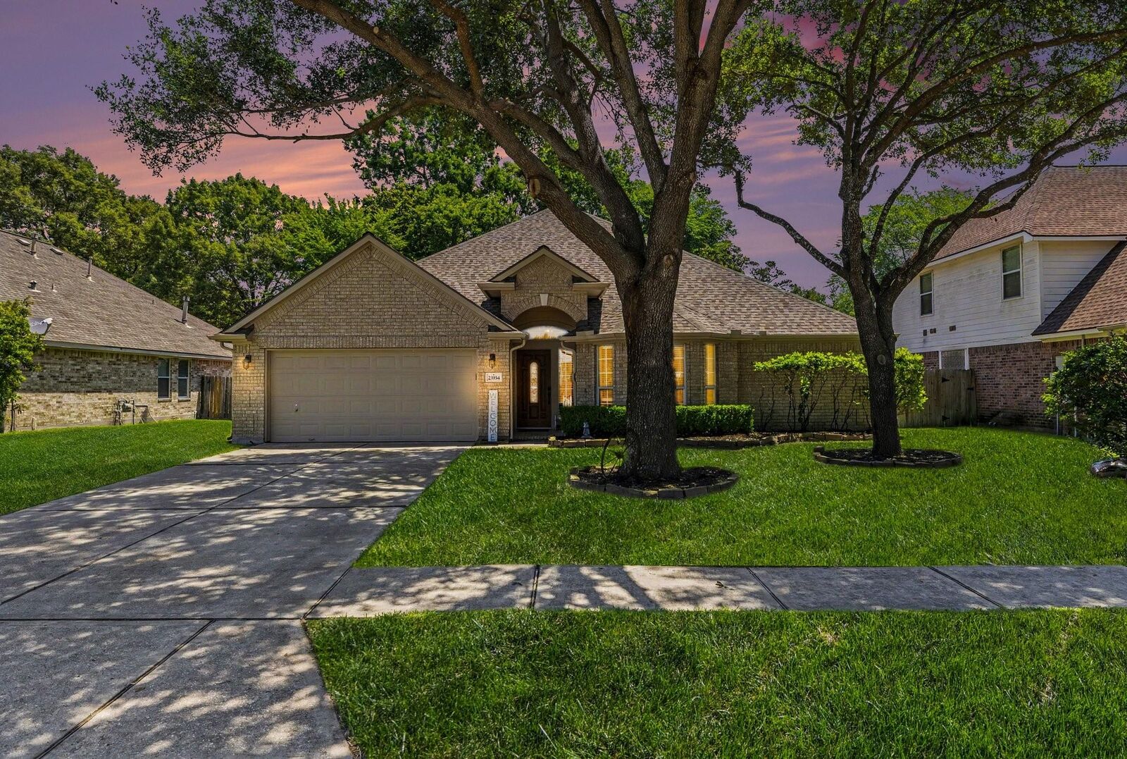 Property Photo: 23934 Dorrington Estates Lane TX 77385