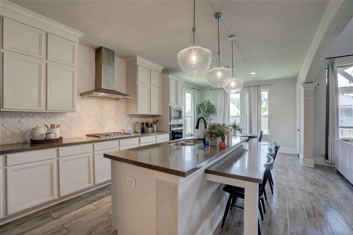 Property Photo:  632 Maple Creek Court  TX 77304 