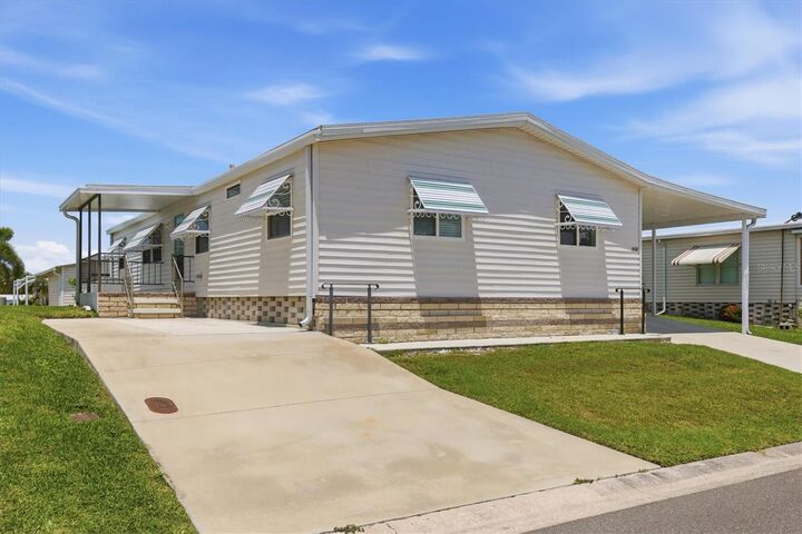 Property Photo:  4308 13th Street E  FL 34222 