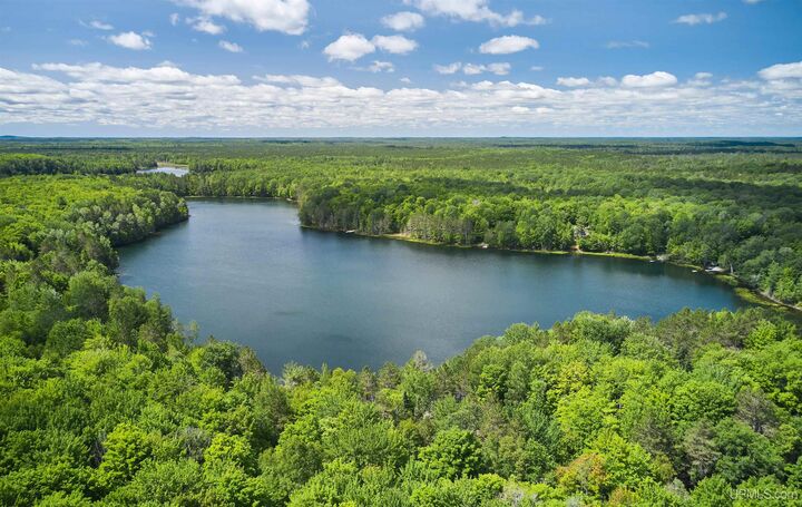 Property Photo:  N1185 E Tie Lake Road  MI 49895 