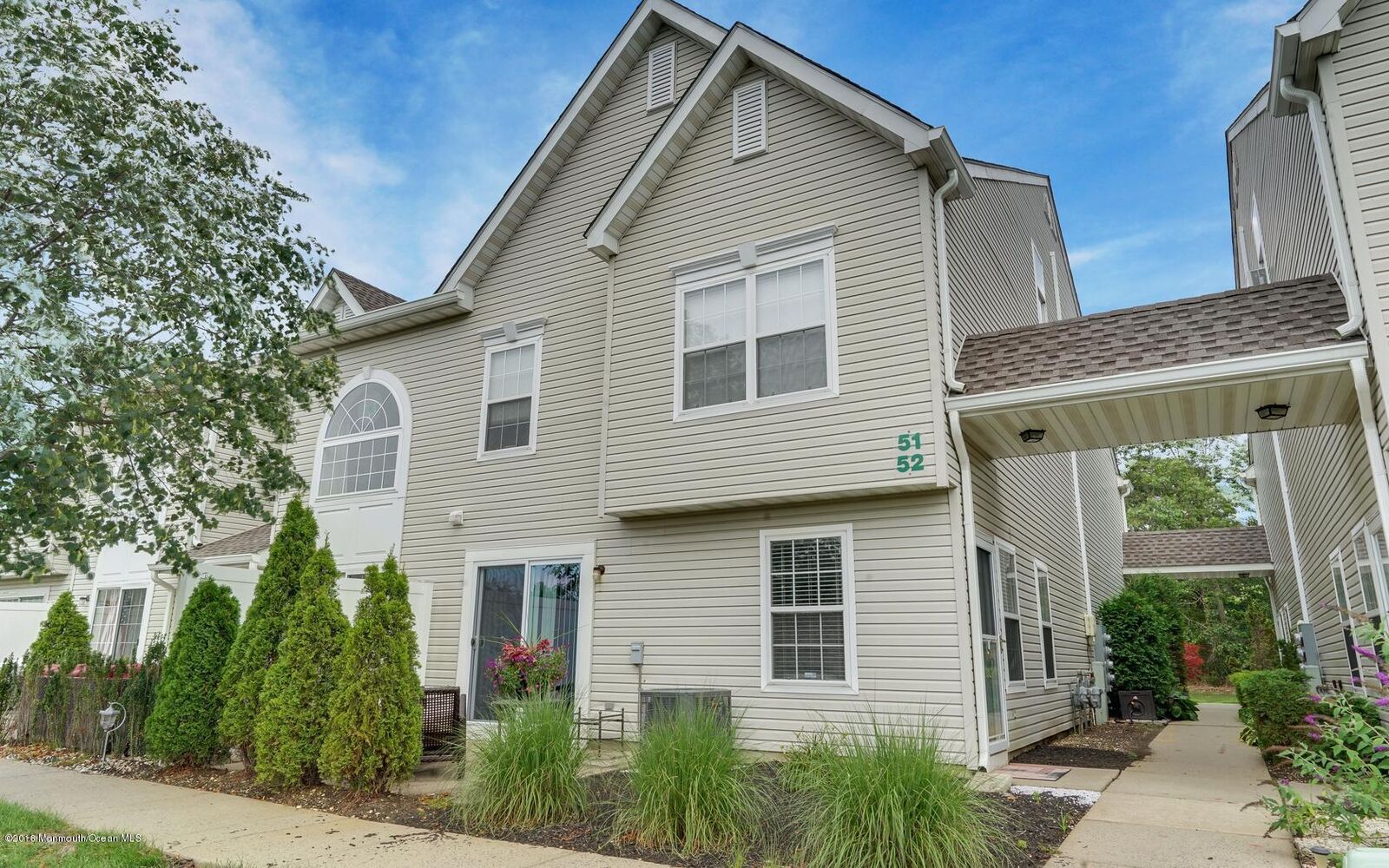 Property Photo:  51 Richmond Court  NJ 07712 
