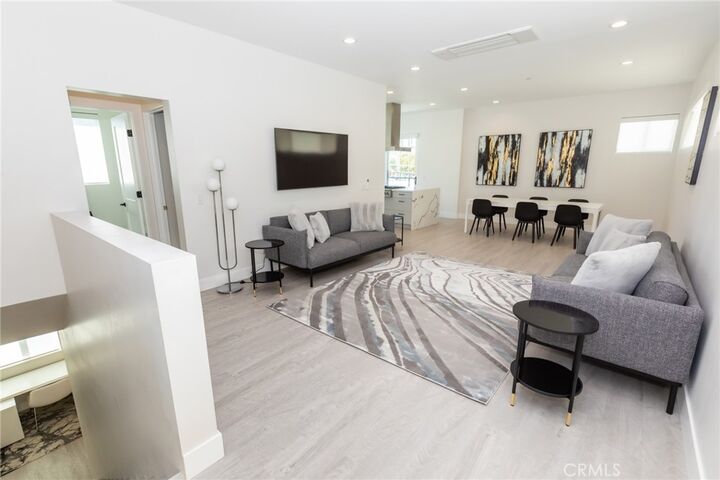 Property Photo:  140 W Canada #B  CA 92672 