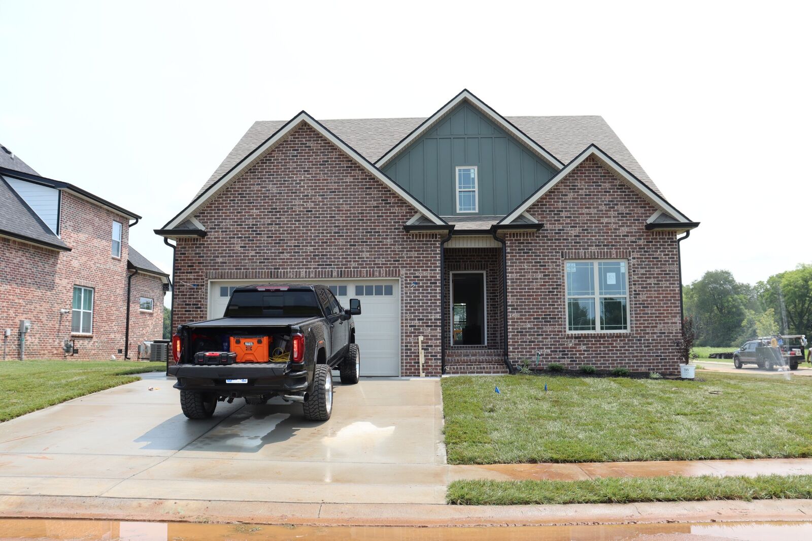 Property Photo:  201 Harvest Moon Dr  TN 37043 