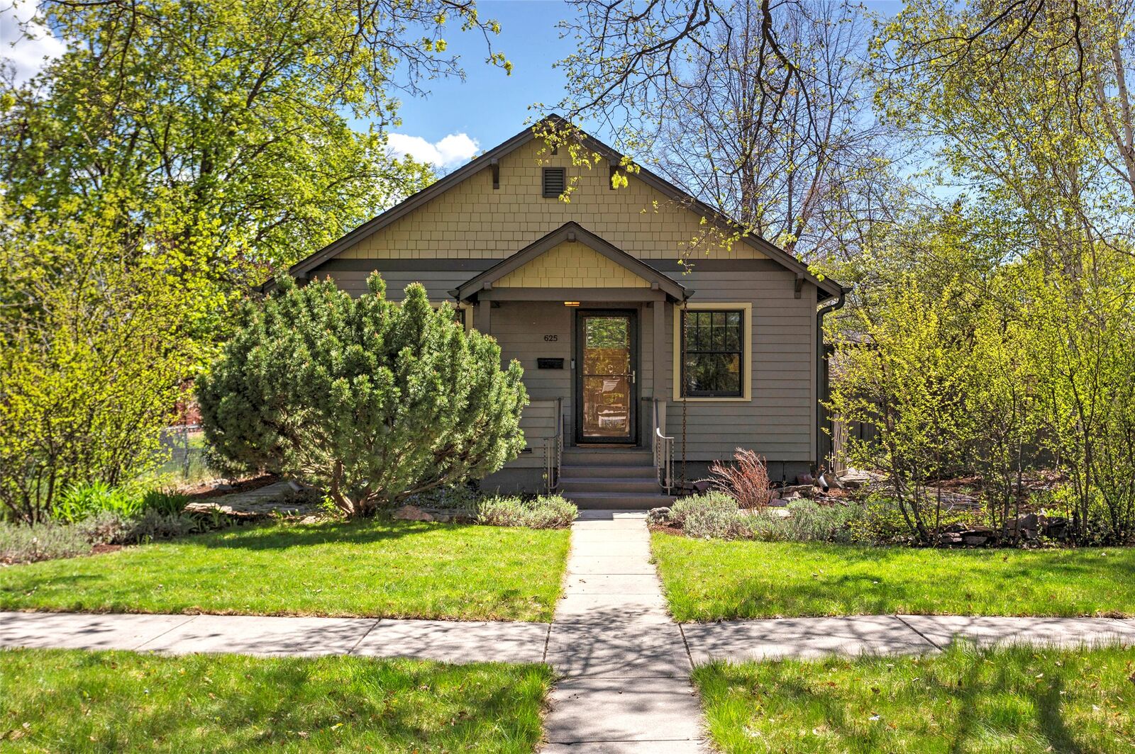 Property Photo:  625 S 2nd Street W  MT 59801 