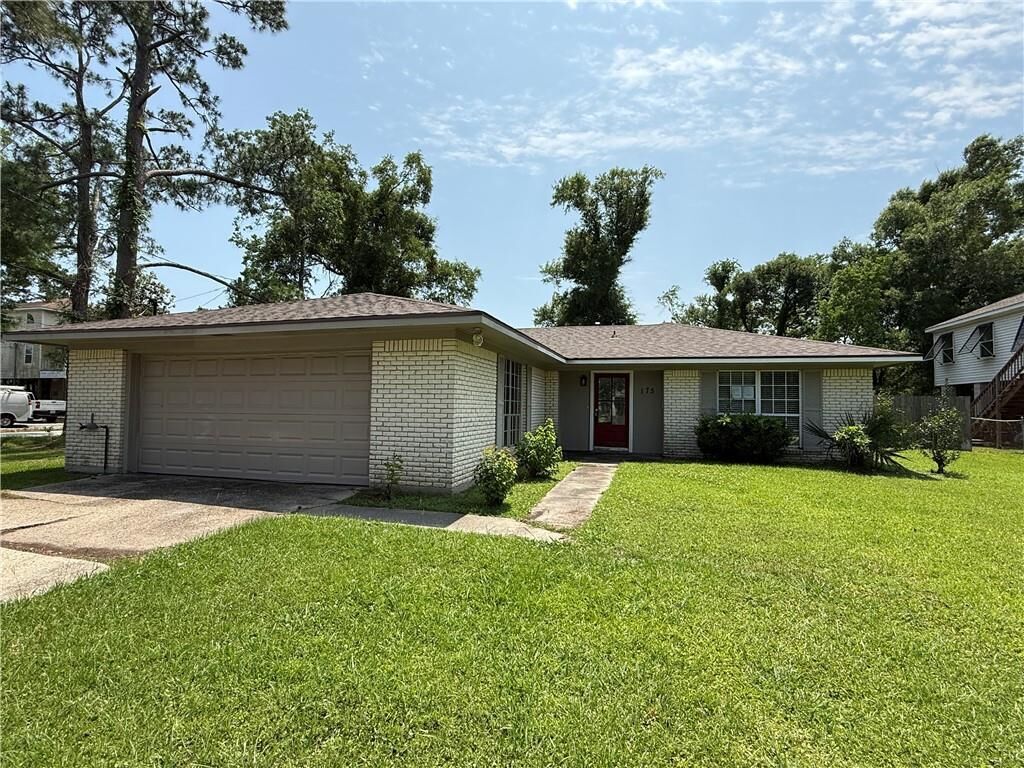 Property Photo:  175 Bermuda Drive  LA 70458 