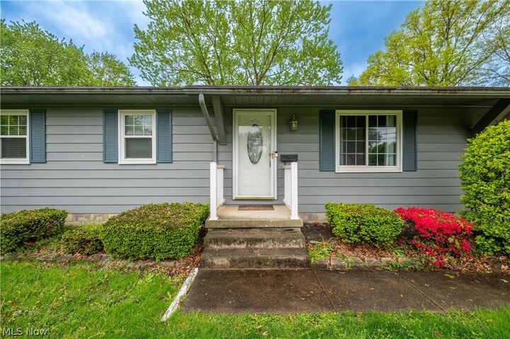 Property Photo:  4829 New Road  OH 44515 