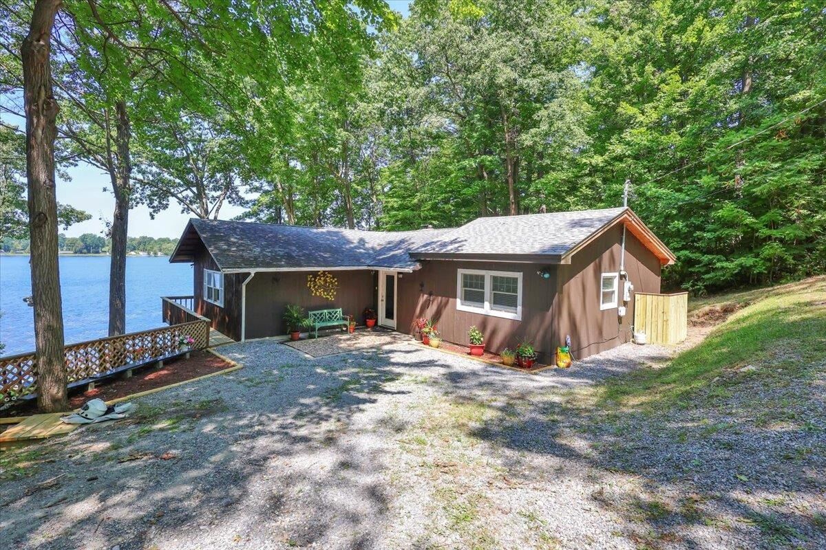 Property Photo:  548 Monkton Road  VT 05469 
