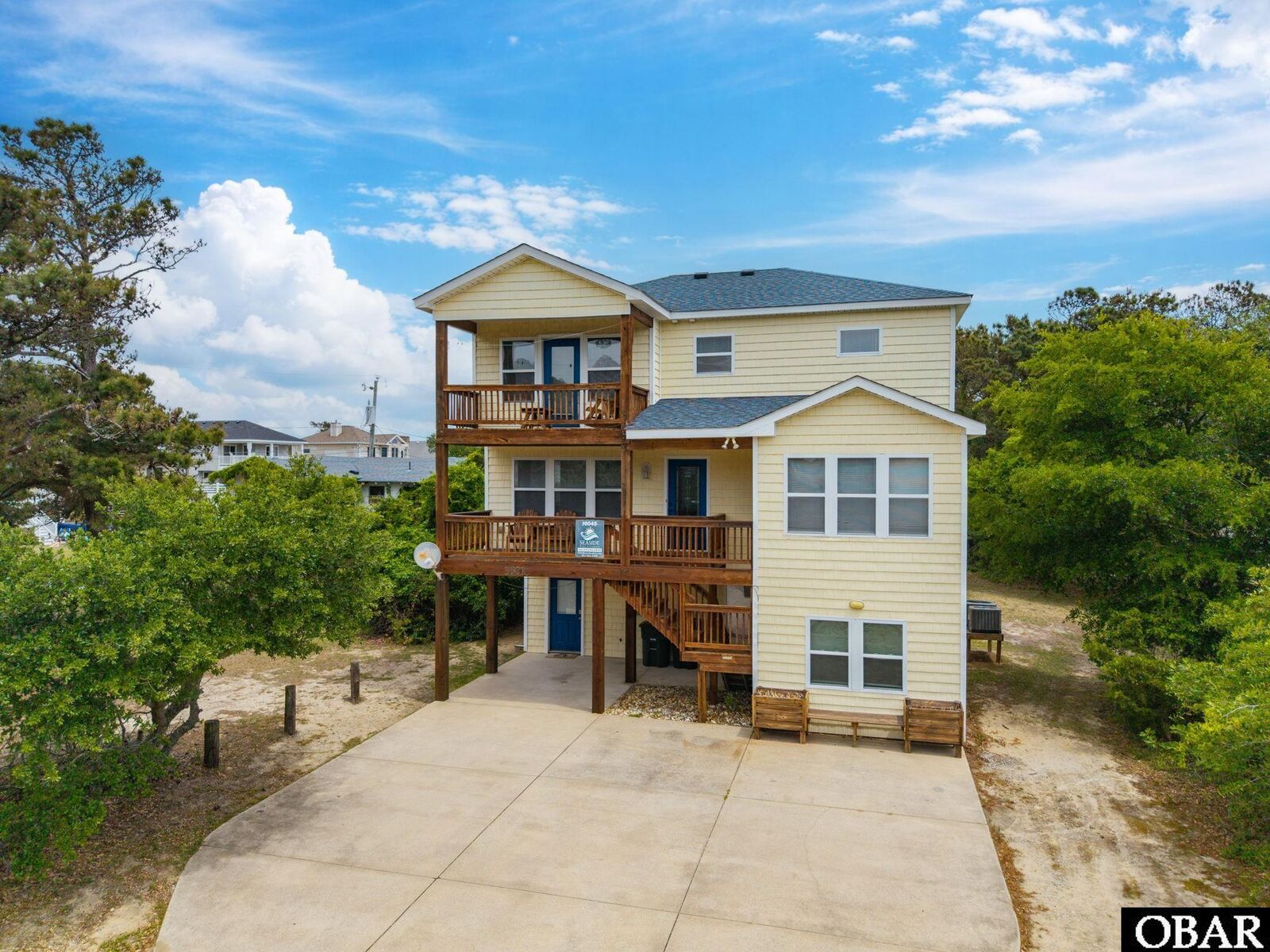 Property Photo:  3303 S Croatan Highway  NC 27959 