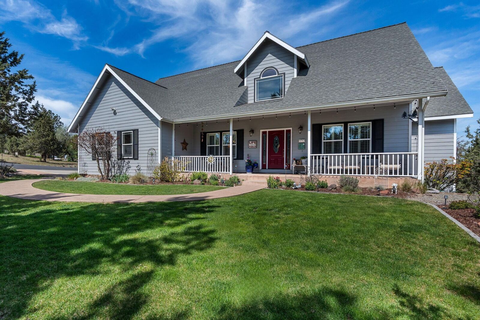 Property Photo:  505 SE Rancho Lane  OR 97741 