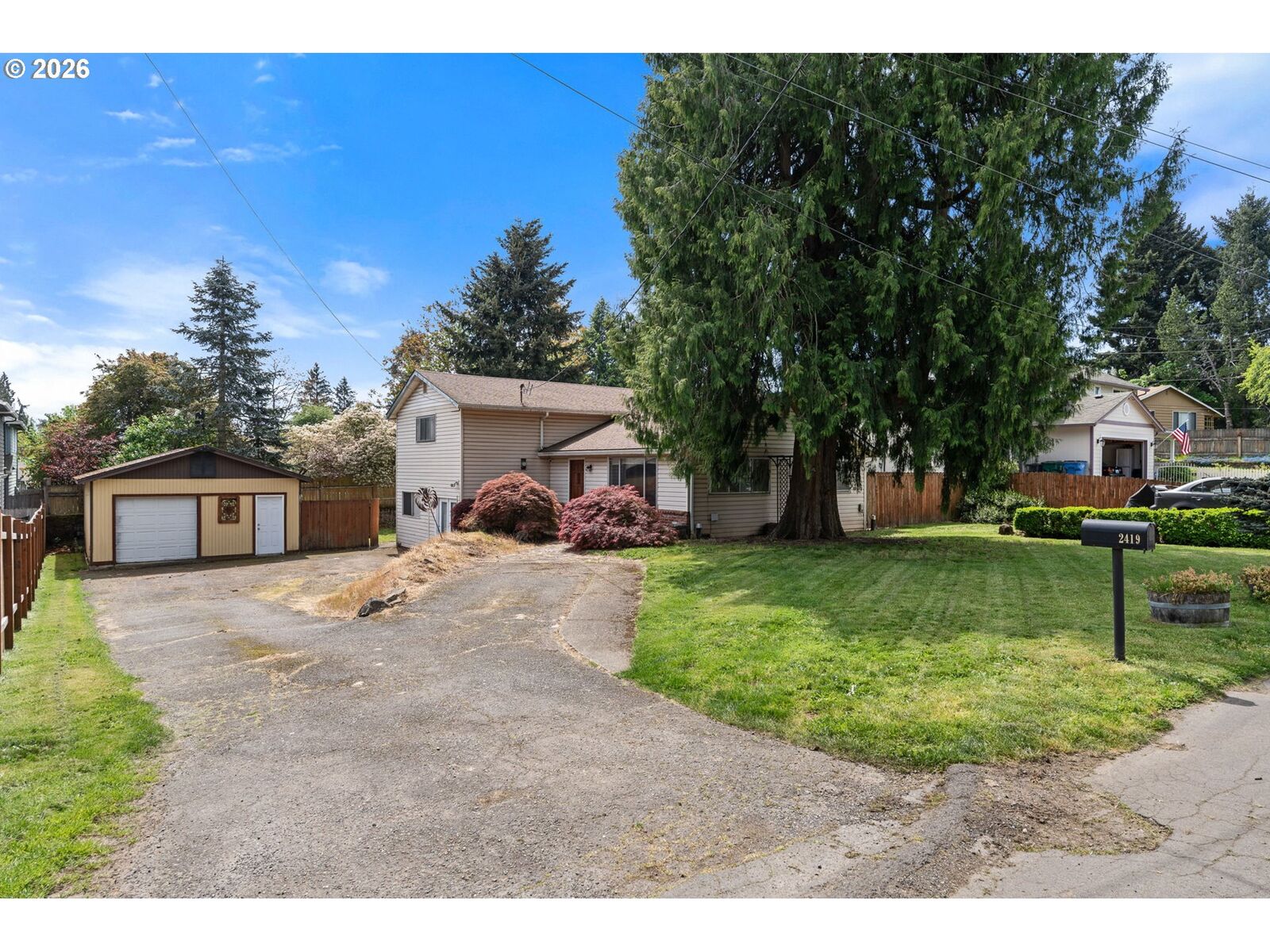 Property Photo:  2419 NE 59th St  WA 98663 