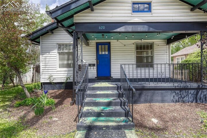 Property Photo:  620 E Fontanero Street  CO 80907 