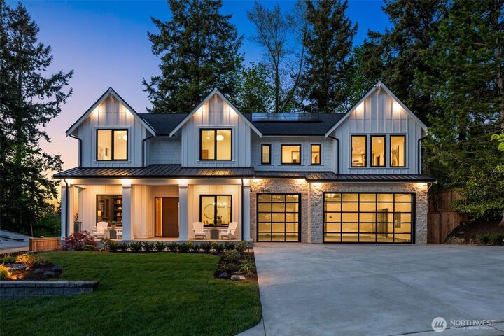 Property Photo:  14902 SE 46th Street  WA 98006 