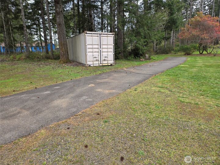 Property Photo:  1266 E Pickering Road  WA 98584 