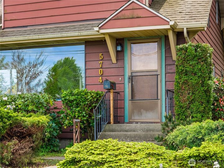 Property Photo:  5704 N Ruby Street  WA 98407 