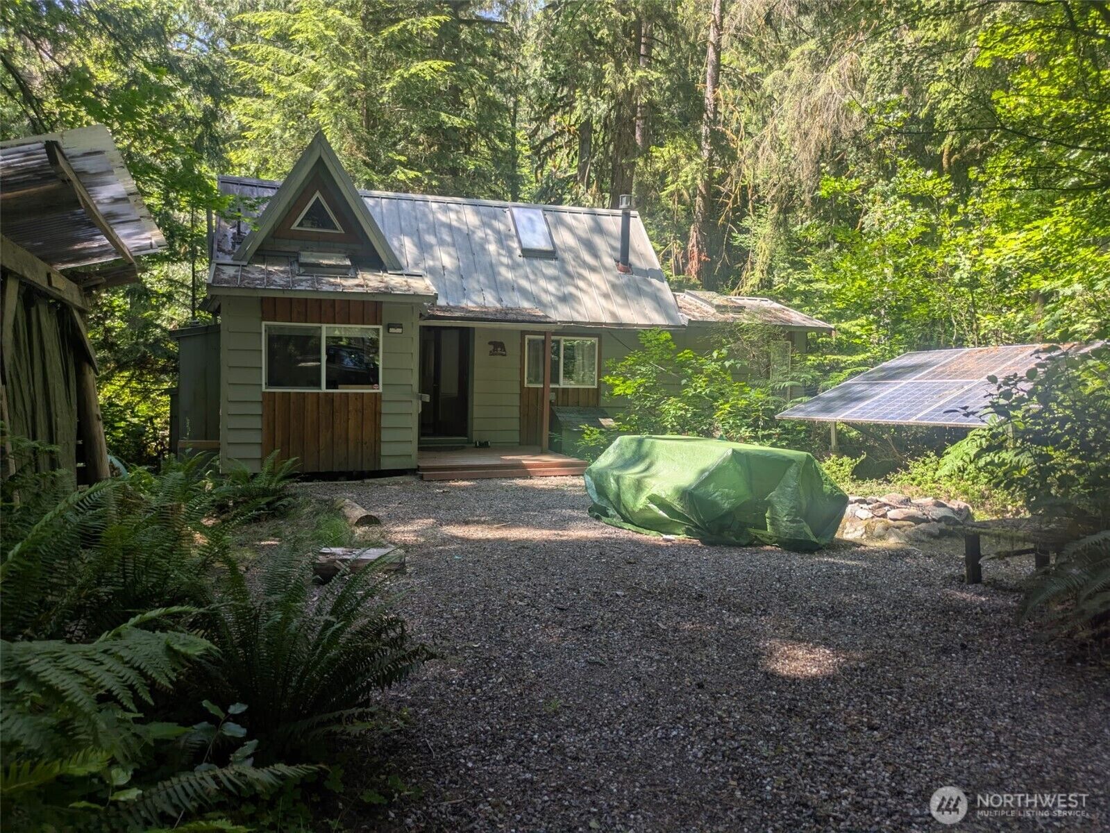 Property Photo:  63883  Cascade Park 1D71  WA 98267 