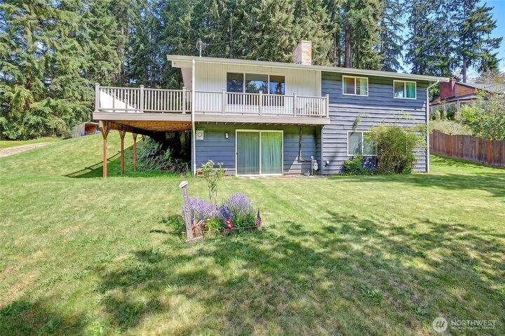 Property Photo:  17810  Olympic View Drive  WA 98026 