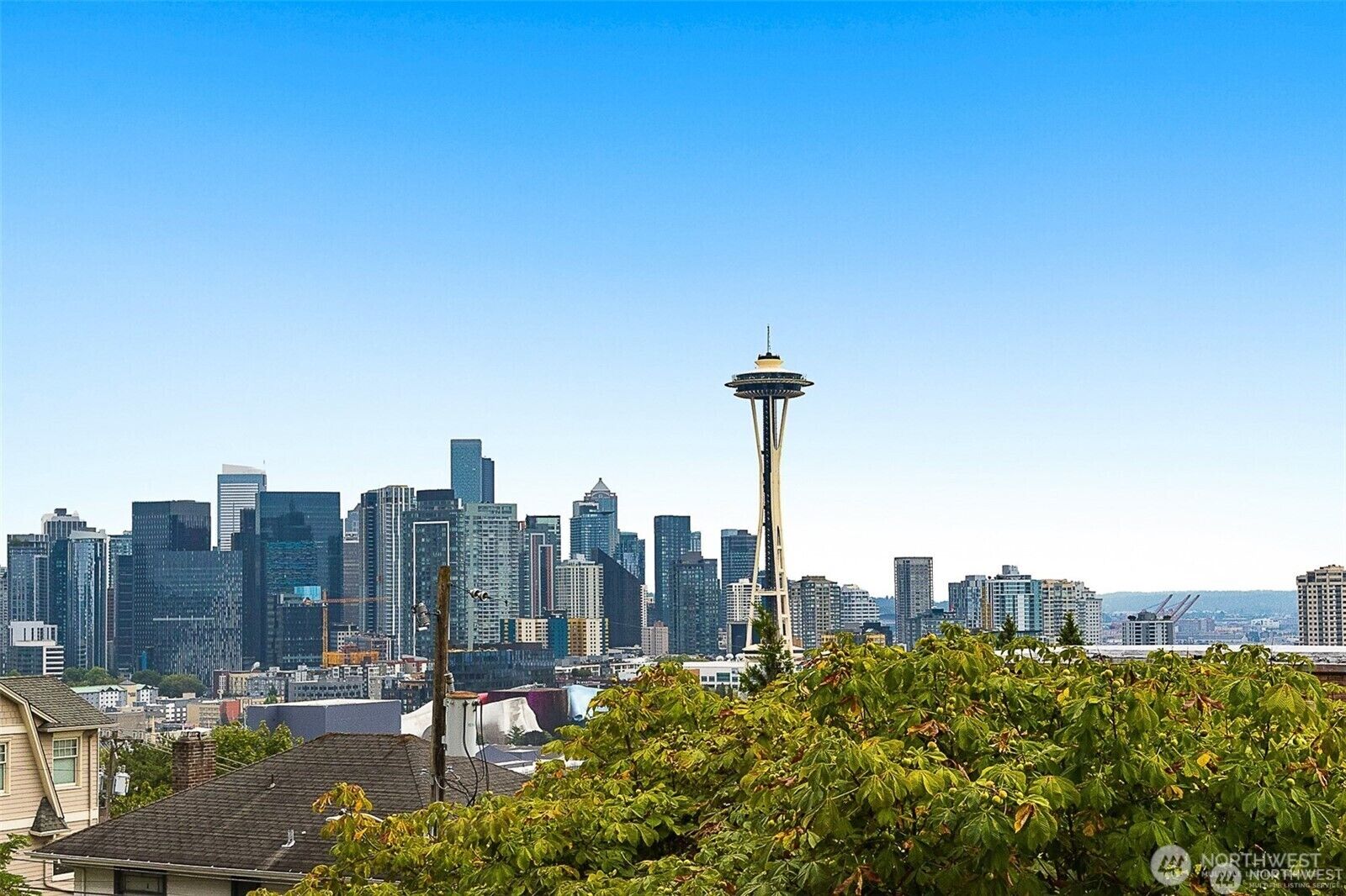 Property Photo:  100  Ward Street 104  WA 98109 