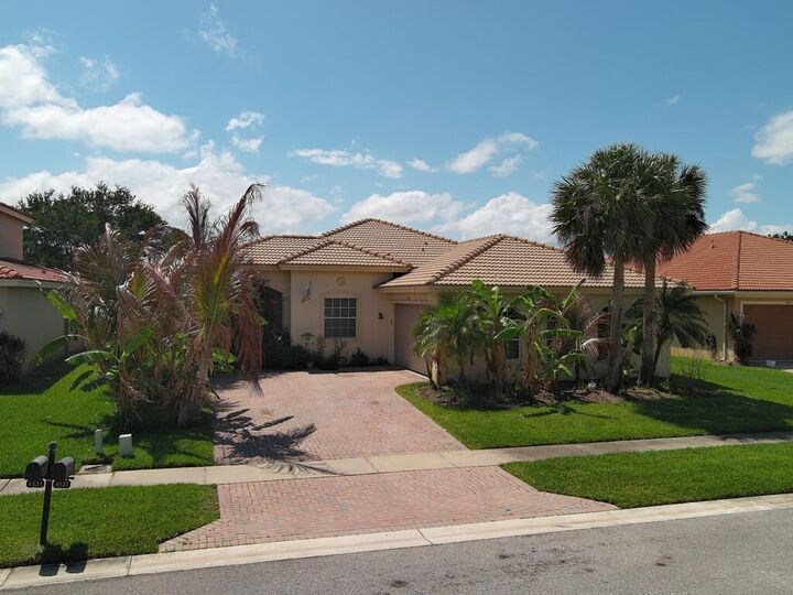 Property Photo:  4133 Worlington Terrace  FL 34947 
