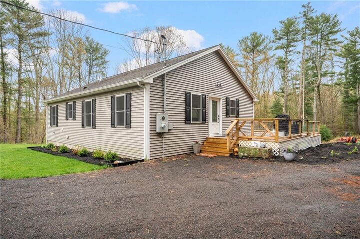 Property Photo:  43 Weeks Hill Road  RI 02837 
