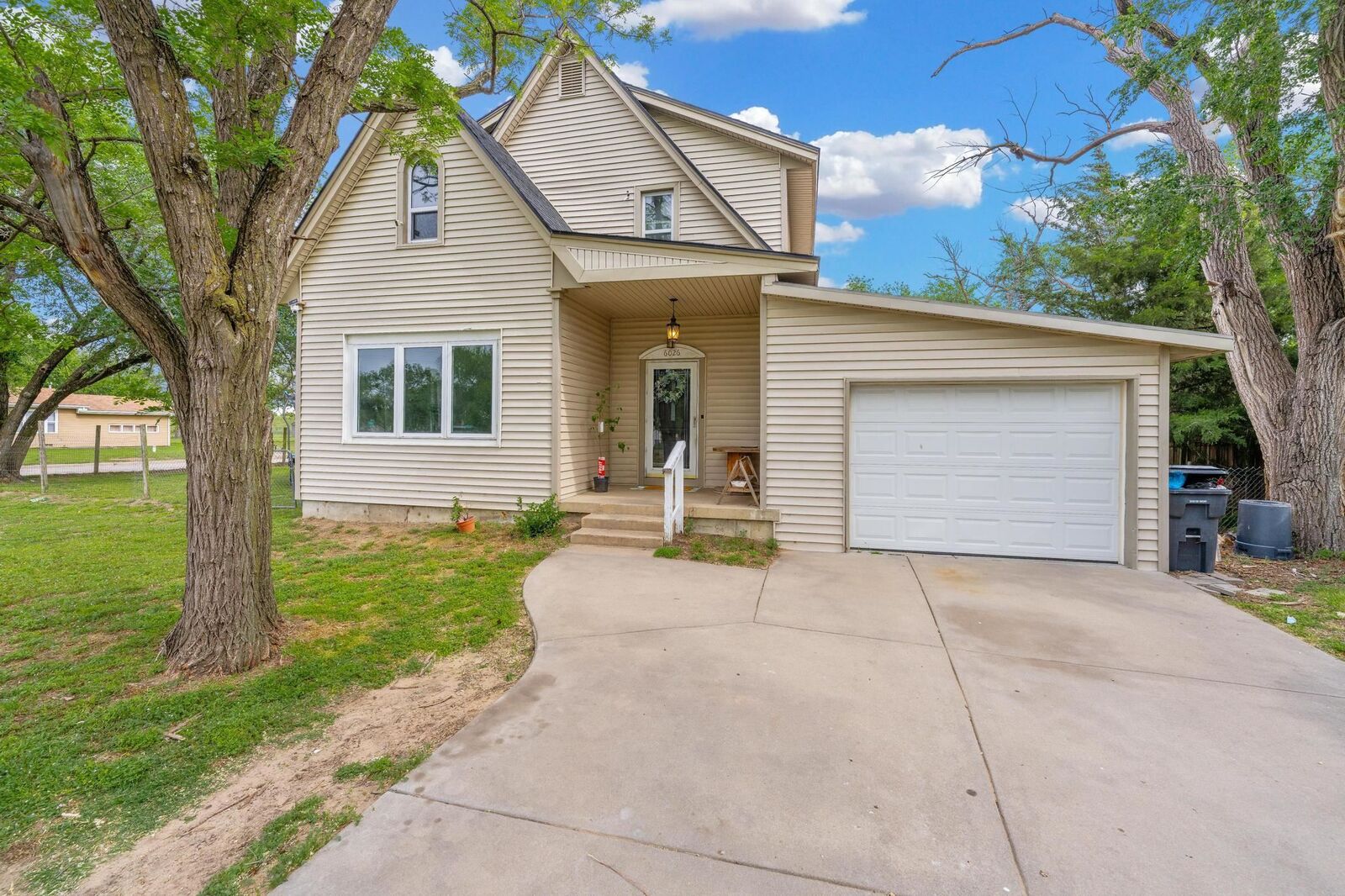 Property Photo:  6026 W Franklin  KS 67212 