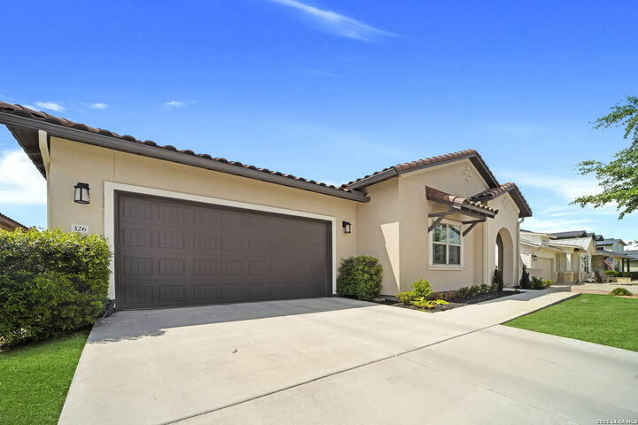 Property Photo: 326 Singing Sumac TX 78666
