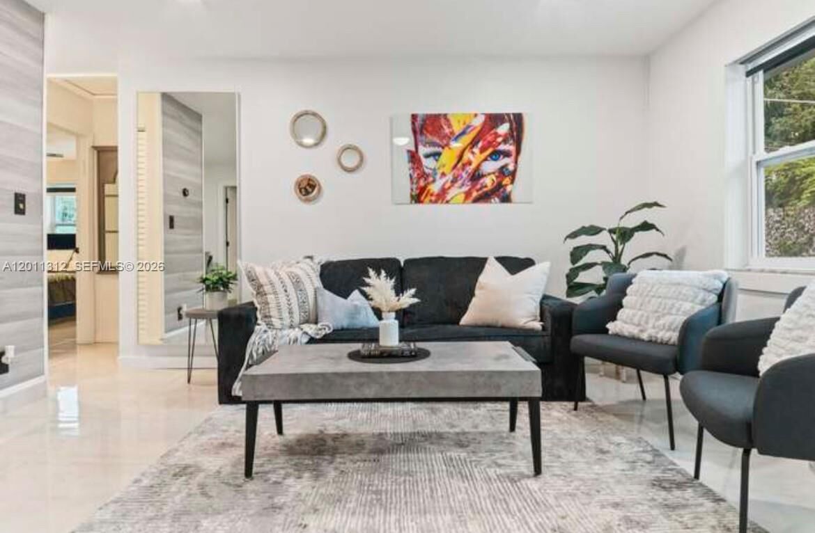 Property Photo:  2320 SW 18th Ter 1-3  FL 33315 