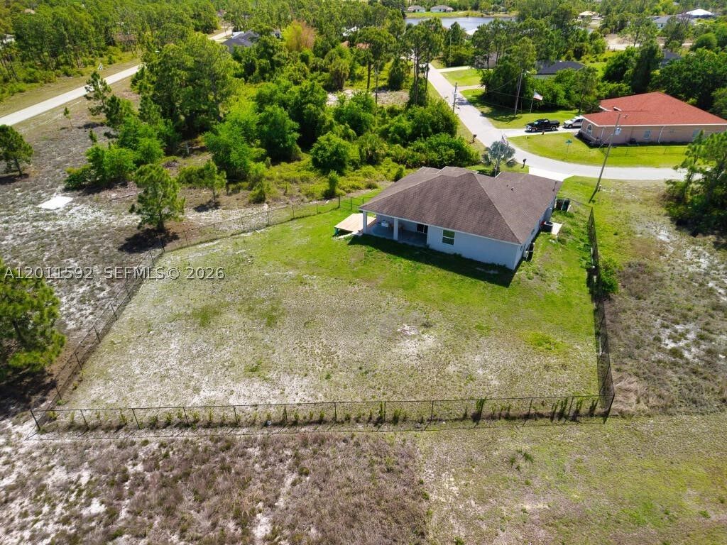 Property Photo:  1211 Eclat St E  FL 33974 