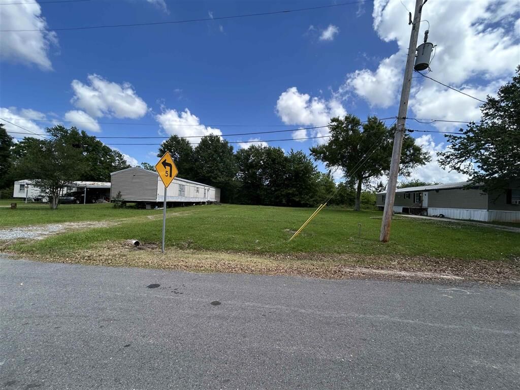 Property Photo:  7521 Snapper Lane  LA 70605 